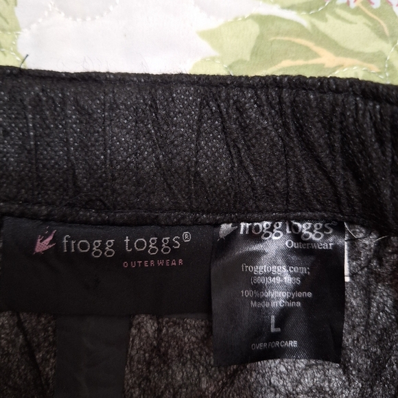 Mens froggtoggs size large - Picture 5 of 5